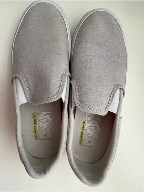 Vans Slip-On Sneakers in Light Gray
